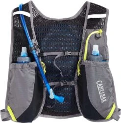 CamelBak Circuit Vest - Drinkrugzak - Antraciet / Grijs (Graphite / Sulphur Spring) -Fjallraven Winkel 1184x1200 1