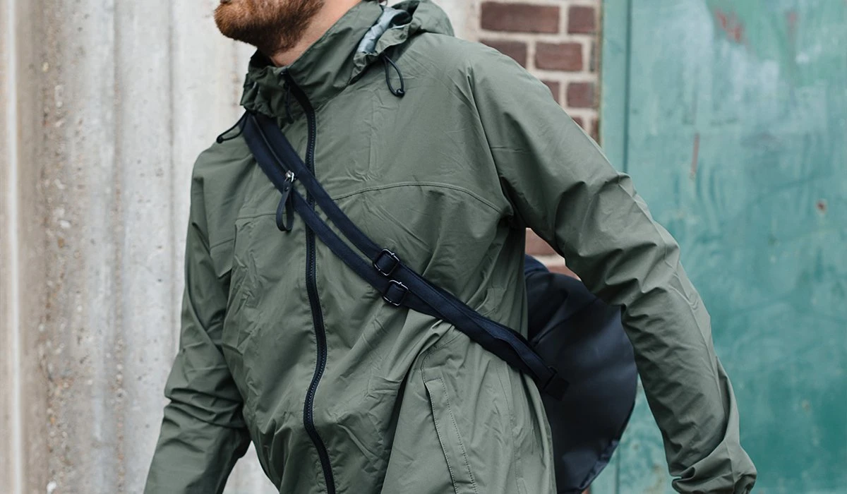 AGU GO Regenjas Essential - Blauw - L - Dames & Heren - Waterdicht & Ademend 20 AGU GO Regenjas Essential - Blauw - L - Dames & Heren - Waterdicht & Ademend - Afbeelding 20