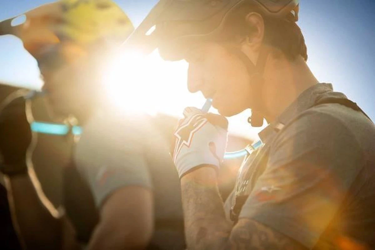 CamelBak Octane XCT - Drinkrugzak - 2 L / 5 L -Zwart / Blauw (Black / Atomic Blue) 3 CamelBak Octane XCT - Drinkrugzak - 2 L / 5 L -Zwart / Blauw (Black / Atomic Blue) - Afbeelding 3