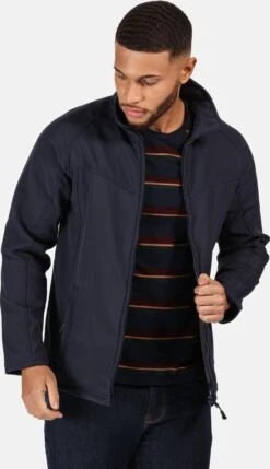 Regatta Regatta Uproar Outdoorjas - Maat XL - Mannen - Navy 13 Regatta Regatta Uproar Outdoorjas - Maat XL - Mannen - Navy -Fjallraven Winkel 691x1200 1