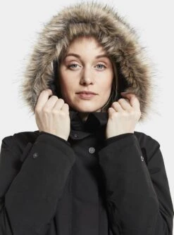 Didriksons ERIKA WNS PARKA 3 Dames Outdoor Parka - Maat 40 36 Didriksons ERIKA WNS PARKA 3 Dames Outdoor Parka - Maat 40 -Fjallraven Winkel 888x1200
