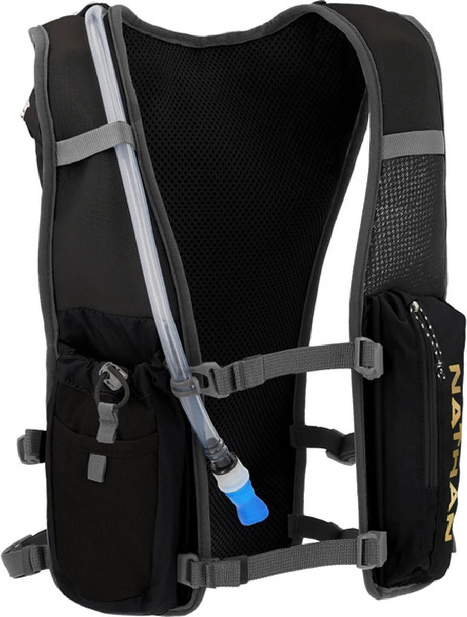 Nathan QuickStart 2.0 4L - Drinkzak - Zwart/goud 1 Nathan QuickStart 2.0 4L - Drinkzak - Zwart/goud